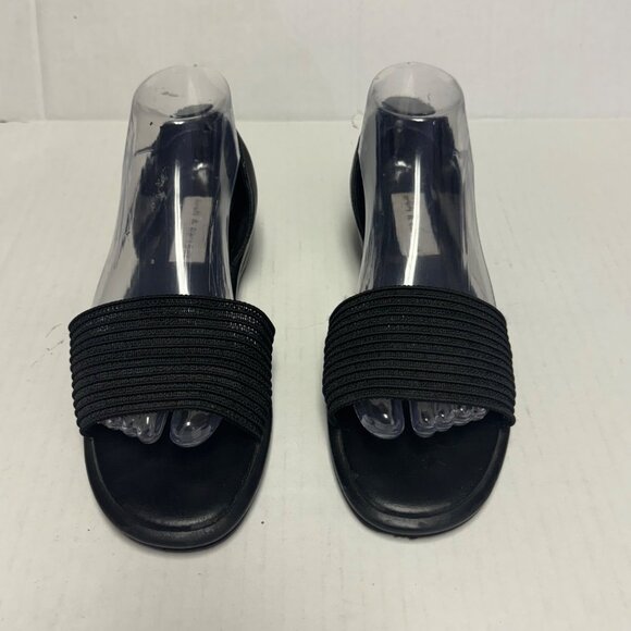 Croft & Barrow Shoes Women's 8 M Black Sandals w/ Closed heels slip on - Picture 11 of 14